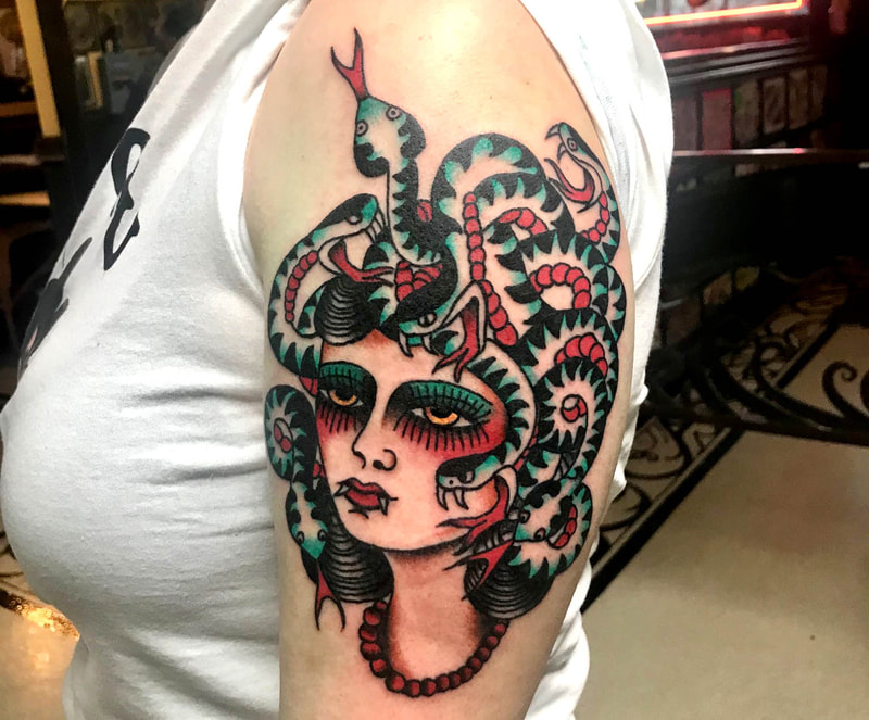 Picture, Max, Mad Max, Mad Max Wallace, Tattoo, Flash, Painting, Top Hat, Artist, Art, american traditional, medusa, snakes, serpents, head, lady, Greek, mythology, mythological, fangs